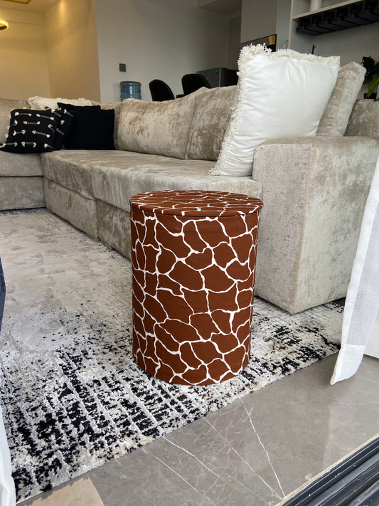Classic ottoman- Giraffe print